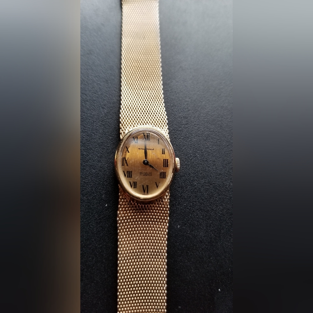 Waltham Wristwatch Manual Wind Works Great